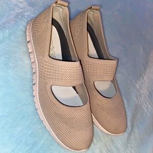 Cole Haan Womens Zero Gravity Casual Sneaker Size 7.5